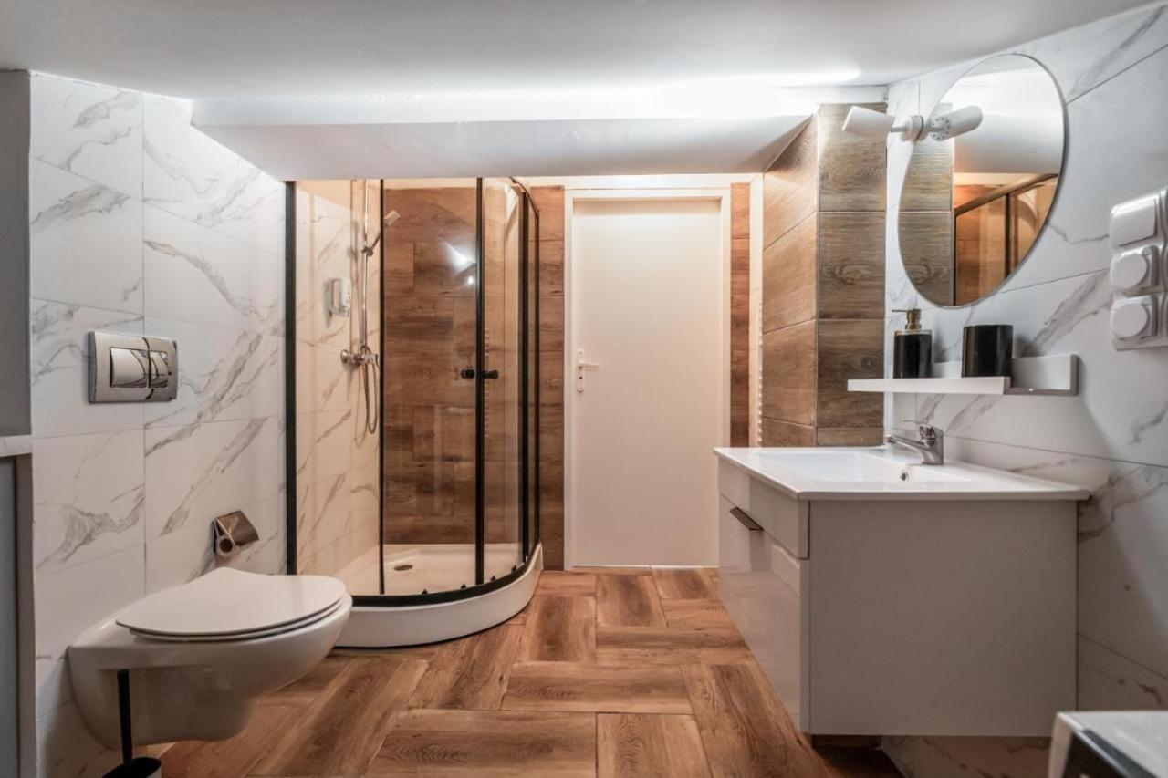 - Great Location- Praga Polnoc - 10 People - Marcinkowskiego