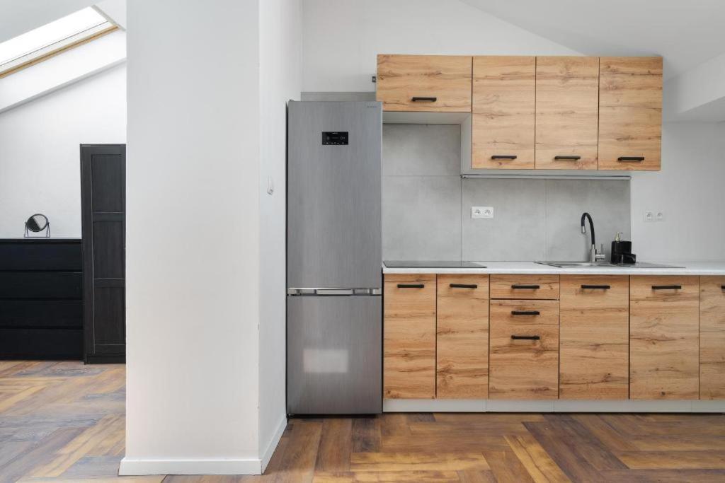 - Great Location- Praga Polnoc - 10 People - Marcinkowskiego Warszawa